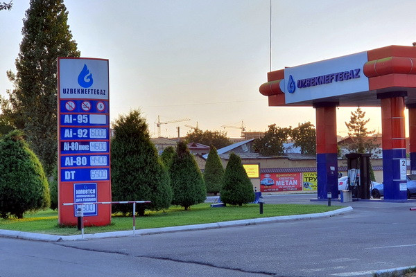 Retail price of the brand AI-80 at gas stations of Uzbekneftegaz for local products to increase to 6,800 soums, for imported products - 7,000 soums