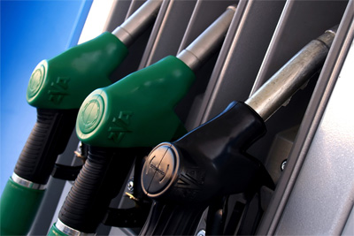 Uzbek customs officers prevent attempts to smuggle 154,000 liters of oil products