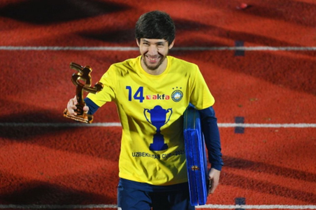 Khojiakbar Alijonov Signs 18-Month Contract with Persepolis