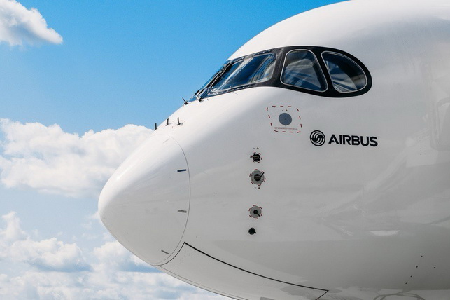 Airbus 2025 йилда 793 та тижорат самолётини етказиб берди, буюртмалар портфели рекорд даражага етди