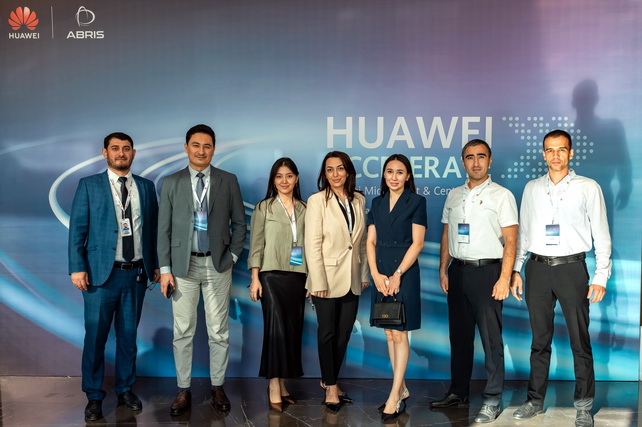 Huawei представила в Ташкенте и Андижане решения для ускорения цифрового развития Узбекистана