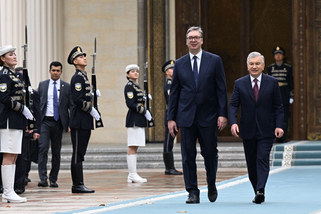 Ceremonial Reception Held for President of Serbia