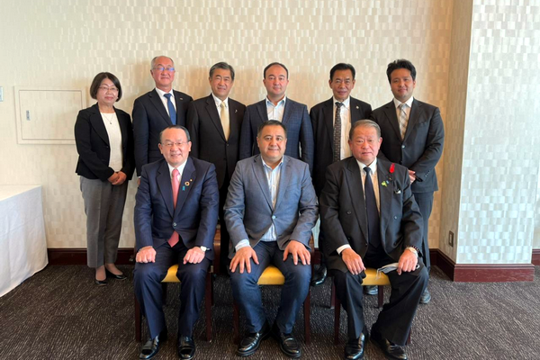 Issues of expanding cooperation with Ehime Prefecture discussed