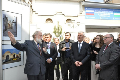 Photo exhibition of Vladimir Churov starts in Tashkent