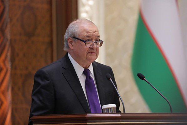 Озарбайжон Марказий Осиё саммити форматига қўшилди