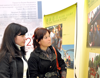 Tashkent hosts exhibition “Shanghai: Pearl of East – twin-city of Tashkent”