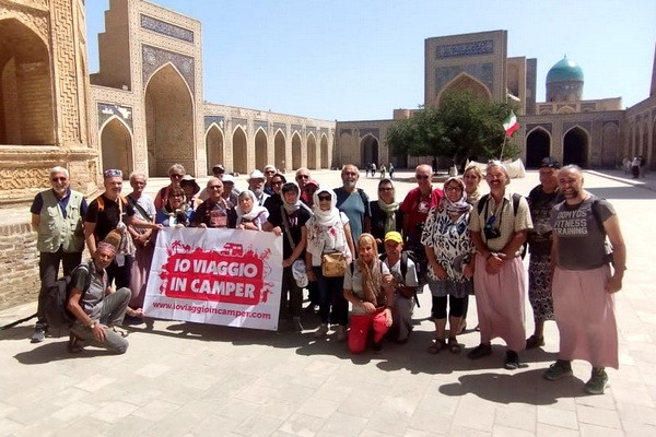 International travelers arrived in Uzbekistan in a caravan