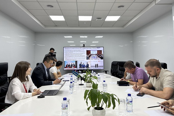Компания Huawei поделилась с представителями СМИ результатами стабильного развития