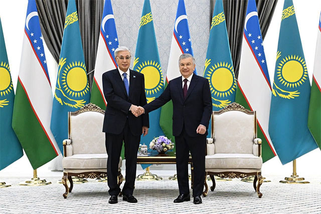 Mirziyoyev and Tokayev Discuss New Steps to Deepen Partnership