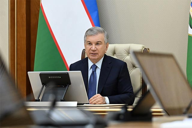 Prezident “Oʻzbekiston temir yoʻllari” aksiyadorlik jamiyatida yuk vagonlarini ishlab chiqarish rejalarini koʻrib chiqdi