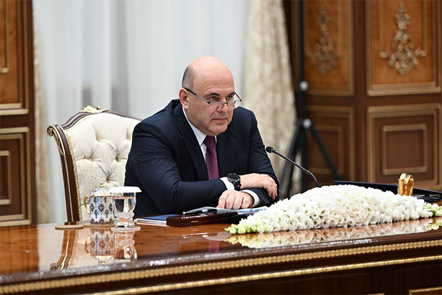 President of Uzbekistan holds talks with Russian PM