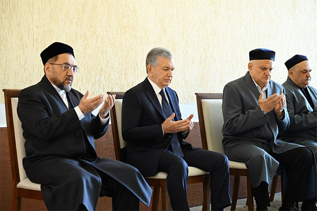 President Expresses Condolences to Family of Ismail Jurabekov