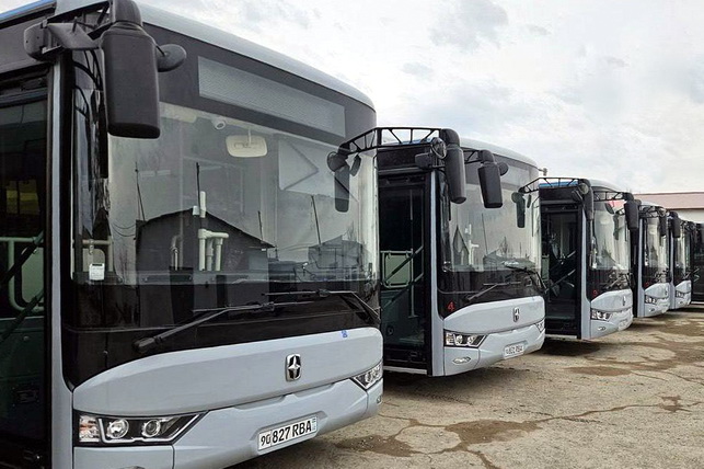 Урганч шаҳар йўналишлари учун 16 та янги автобус олди