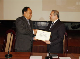 ITU deputy chief pays visit to TUIT