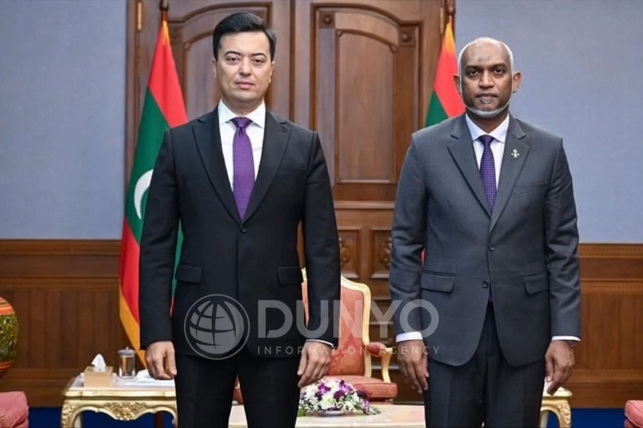 Uzbekistan’s First Ambassador Presents Credentials to President of the Maldives