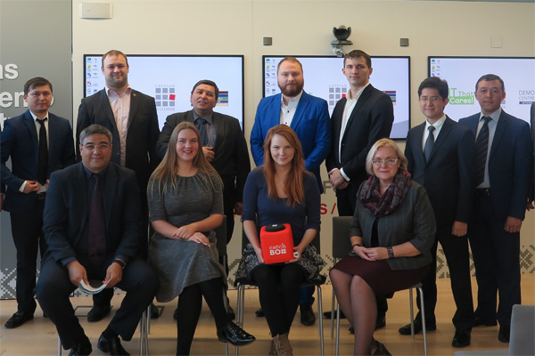 Uzbek delegation visits Latvia to study its e-services