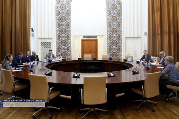 CBU holds meeting with the head of the IMF training center