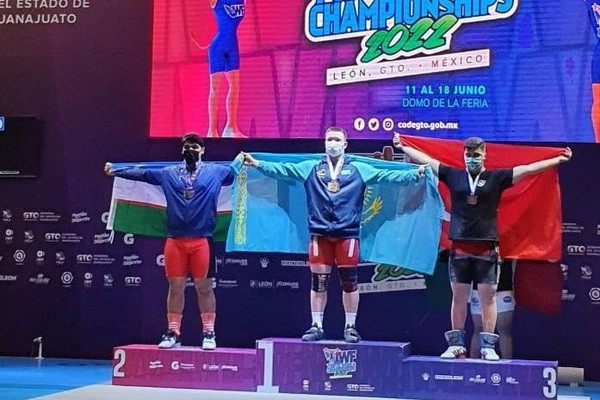 All 4 young weightlifters of Uzbekistan win medals of the World Championship