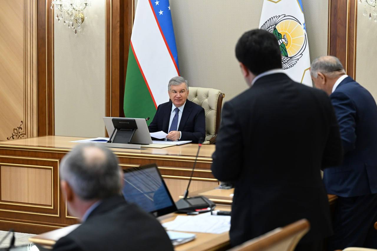Oʻzbekiston Prezidentiga neft-gaz sanoatining rivojlanishi haqida maʼlumot berildi