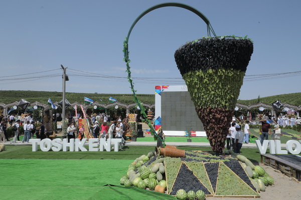 International festival “Uzum Sayli” takes place in Tashkent region