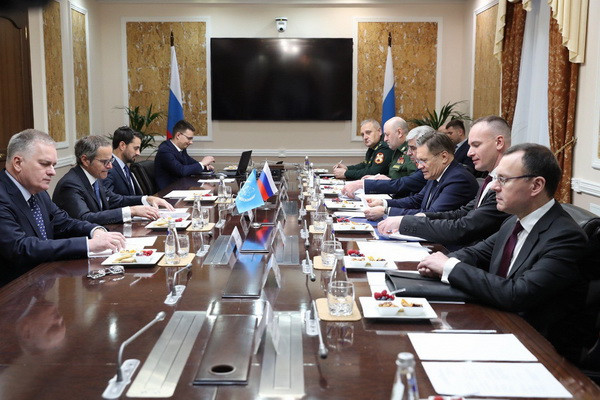 Consultations held between the Russian delegation and the IAEA delegation
