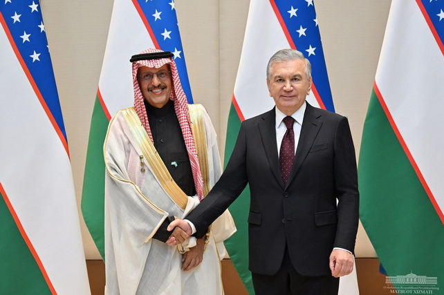 Shavkat Mirziyoyev meets with ACWA Power Chairman to discuss expansion of cooperation with Saudi Arabia