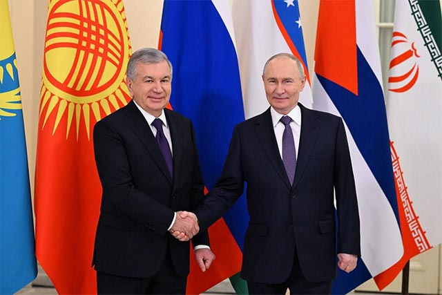 Mirziyoyev in Saint Petersburg Discusses Expanding Uzbekistan’s Cooperation with the EAEU