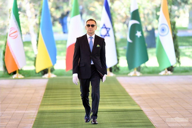 Ukrainian Ambassador to Uzbekistan Ends Diplomatic Mission