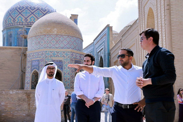 The UAE delegation visits historical monuments and shrines in Samarkand