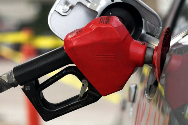 Russia reintroduces gasoline export ban