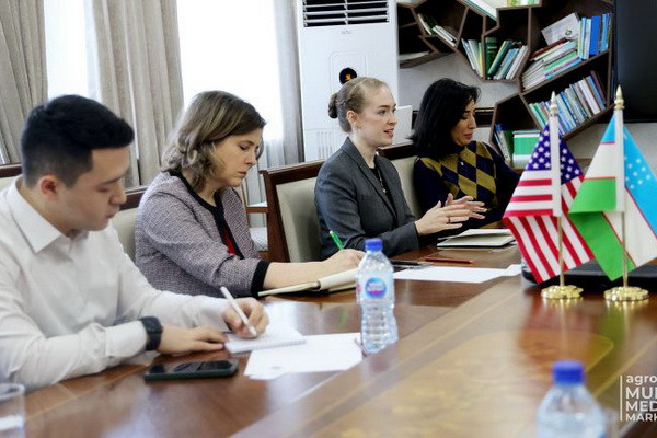 Issues of implementing Better Cotton Initiatives standards in agricultural clusters of Uzbekistan discussed