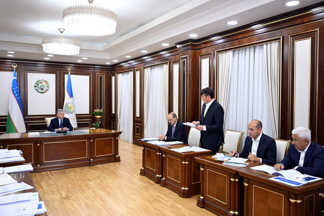 President Reviews Comprehensive Development Plans for Tashkent