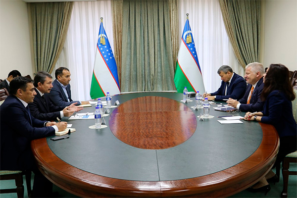 Shukhrat Sadikov meets with Vice President of Nokia Networks