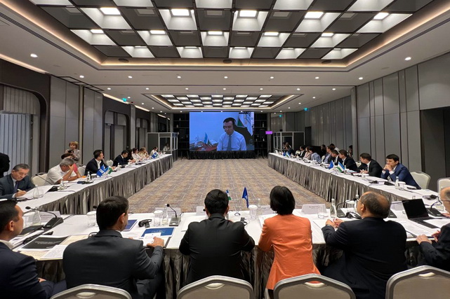 Tashkent hosts roundtable on Islamic financial instruments