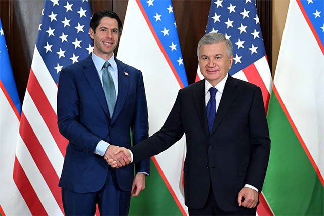 Mirziyoyev Meets DFC Chief to Discuss Projects and Opening of Tashkent Office