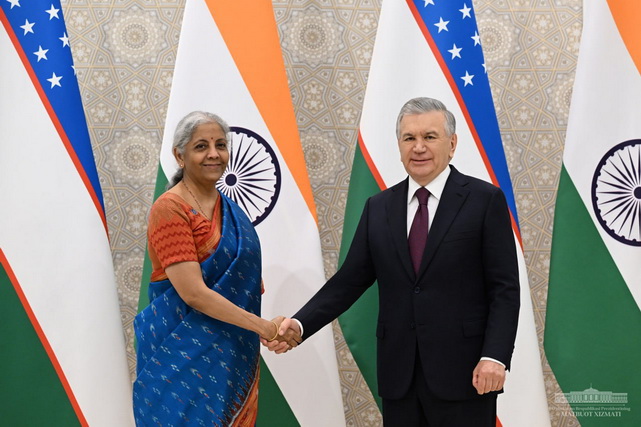 Shavkat Mirziyoyev emphasizes the importance of expanding trade and economic cooperation with India