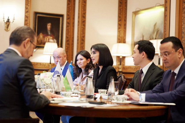 Head of the Presidential Administration of Uzbekistan Meets EBRD President