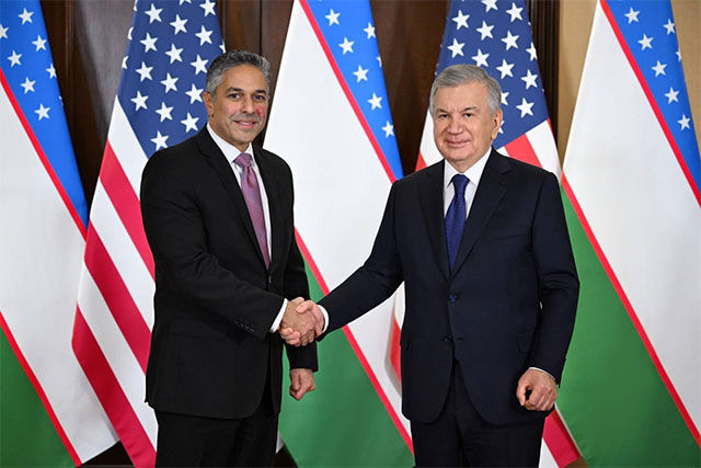 O‘zbekiston Prezidenti “General Motors International” korporatsiyasining rahbariyati bilan uchrashdi