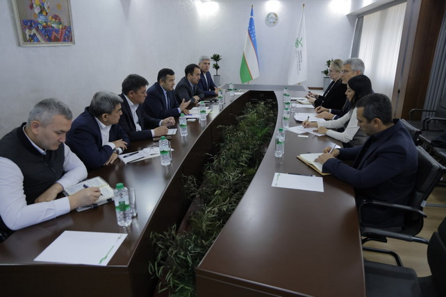 Ўзбекистон ва BCI барқарор пахта етиштириш бўйича ҳамкорликни мустаҳкамламоқда