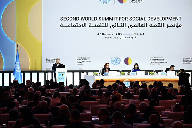 At the Summit in Qatar, Mirziyoyev Highlights Uzbekistan’s Reduction of Poverty from 35% to 6.6%
