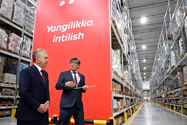 President Visits Largest Anglesey Food Distribution Center in Tashkent