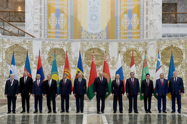 CIS leaders discuss cooperation in Minsk summit
