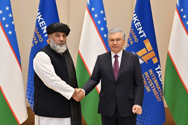 Shavkat Mirziyoyev Discusses Expansion of Economic Cooperation with Acting Afghan Minister
