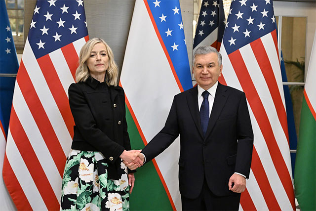 President of Uzbekistan Discusses Cooperation Prospects with The Bank of New York