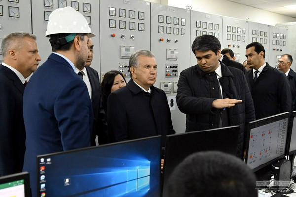 President becomes acquainted with the activity of a modern thermal power plant in Bukhara