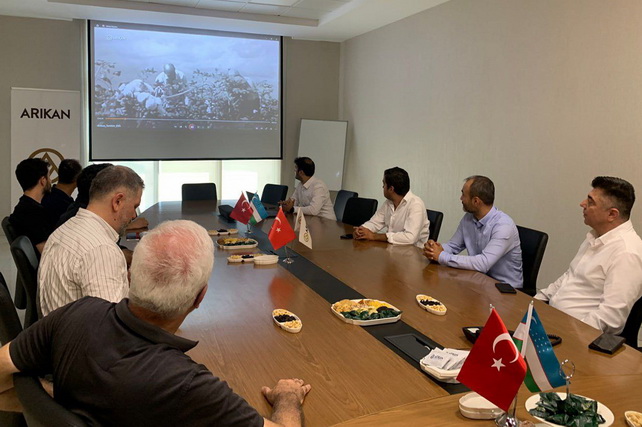 O‘zbekiston va Turkiya to‘qimachilik korxonalari hamkorlik qilmoqda