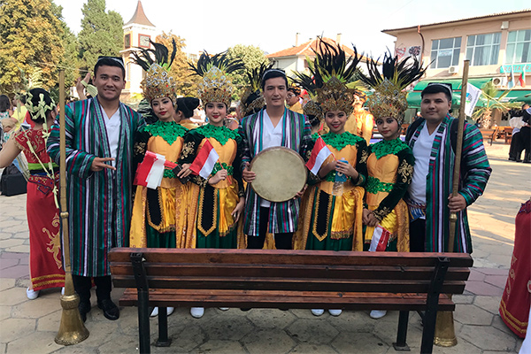 Maqom band wins Grand-Prix of International Folk Festival