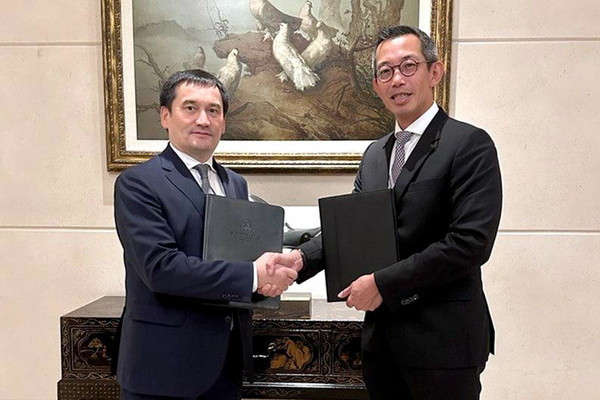 An agreement on cooperation in the field of transport and logistics was signed with the Singapore company PSA International