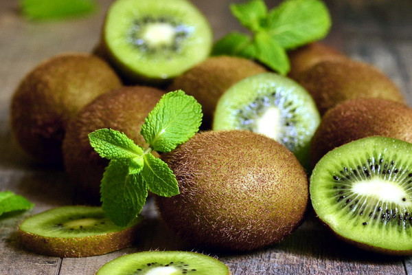 Uzbekistan increases imports of kiwi fruit by almost 2,000 tons