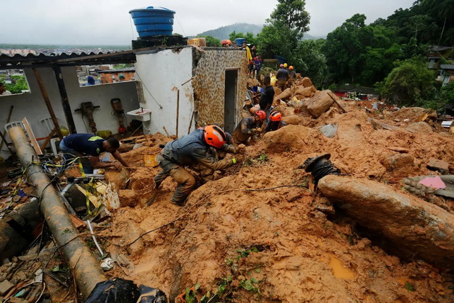 Over 1,000 People Killed in Landslide in Sudan